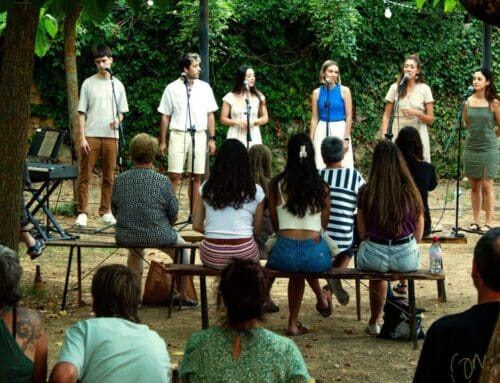 QUAN EL VESPRE ÉS CULTURA: ULLDEMOLINS TORNA A VIBRAR AMB ELS DIJOUS CULTURALS A LA FRESCA